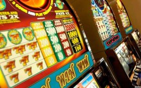 Blueprint Gaming live blackjack table on dek4d mobile app